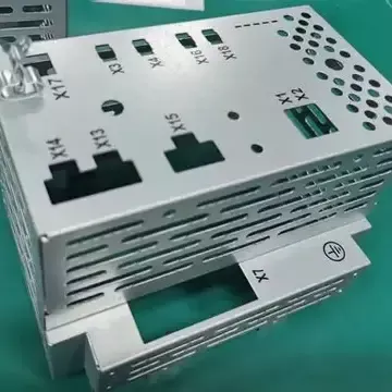 Tấm kim loại chuyển đổi